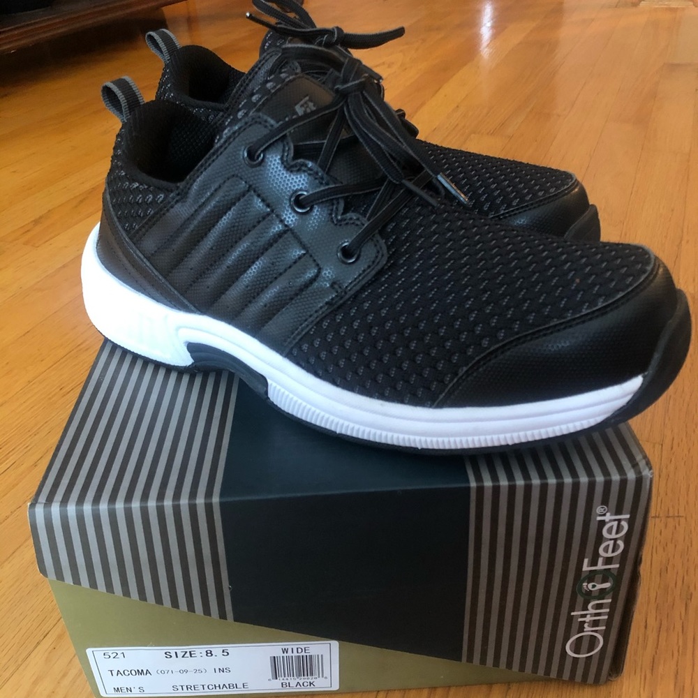 Orthofeet men’s shoes